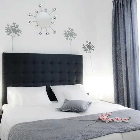 Sleep Split Guest house 4*