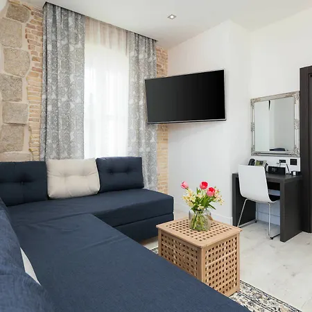 Guest house Sleep Split 4*