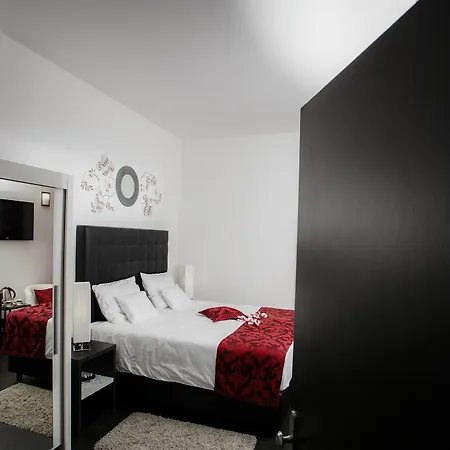 Sleep Split Guest house 4*