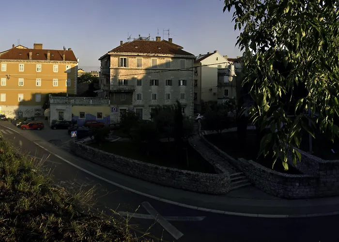 ゲストハウス スリープ スプリット