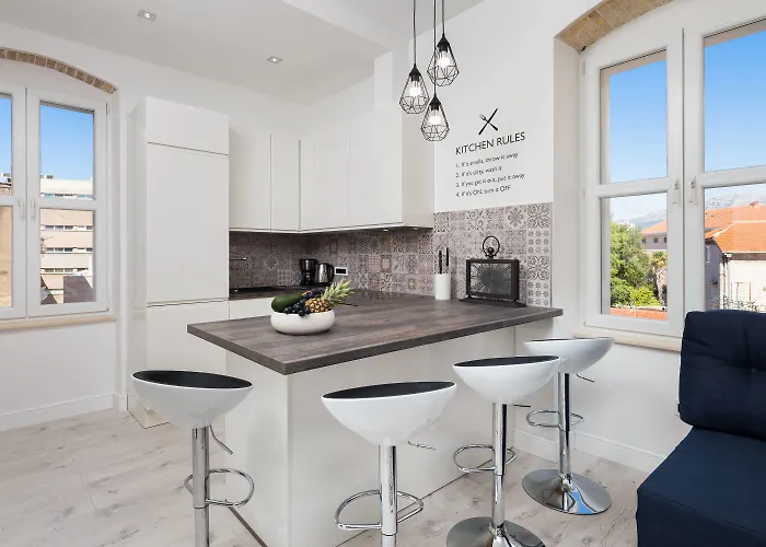 Πανσιόν Sleep Σπλιτ