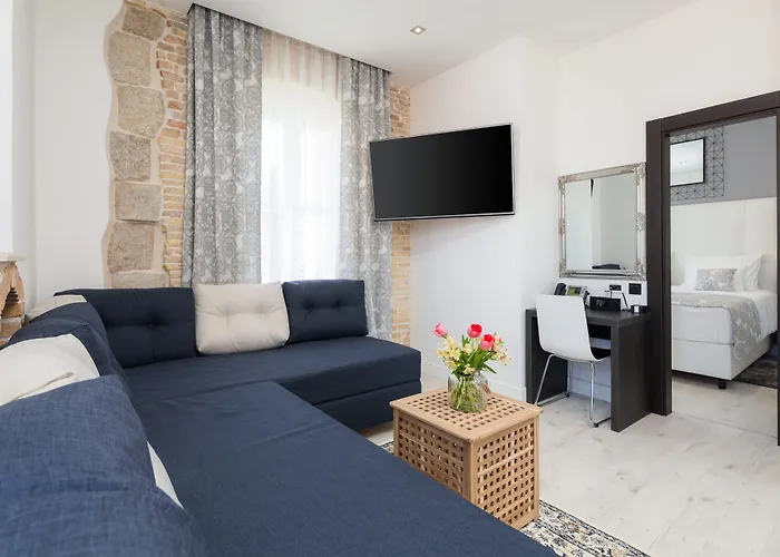 Sleep Πανσιόν 4*