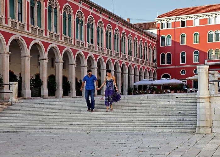 Πανσιόν Sleep Σπλιτ