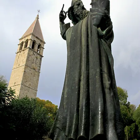 Sleep Split 4* Split