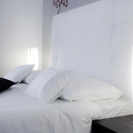 Sleep Split Guest house 4*