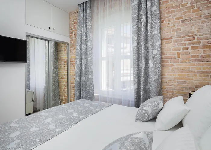 Sleep Split Guest house 4*